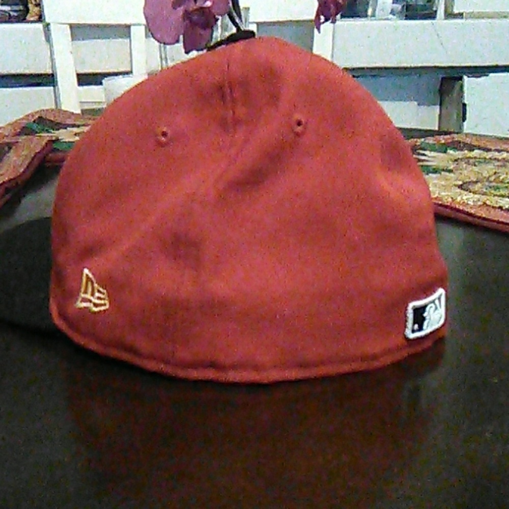 Hat - Picture 3 of 3